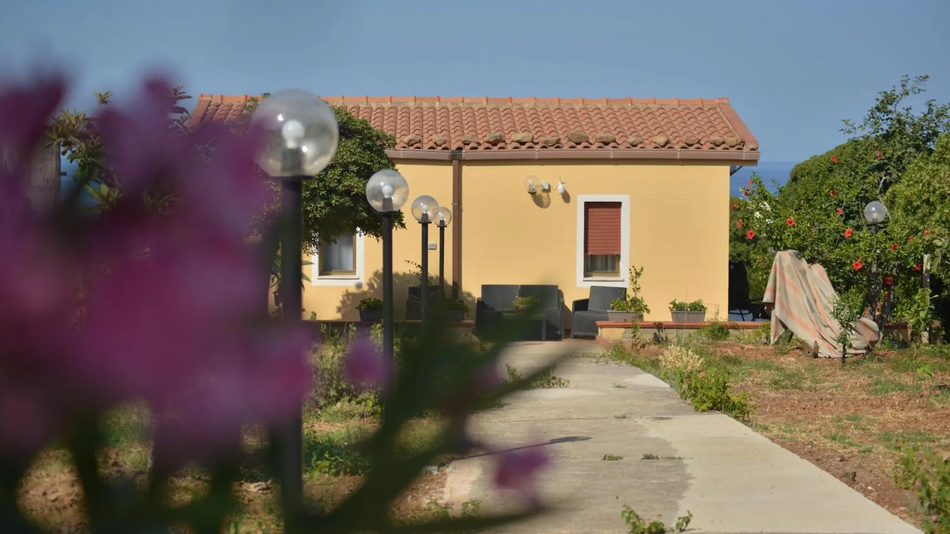 Donna Pulina Holidays Pollina Italy